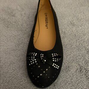 Red Ruby Women's Shoes.  Black perforated with top bow. Size 8